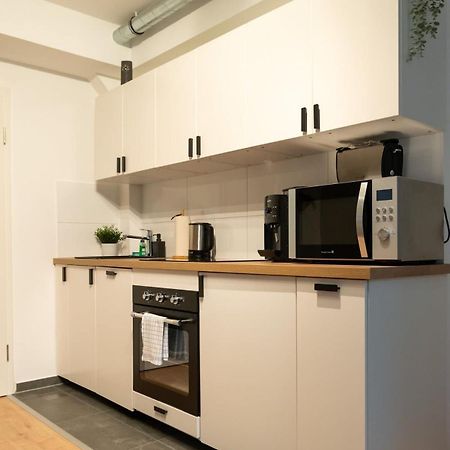 Hamburg City Apartment For 4 Hamburgo Exterior foto